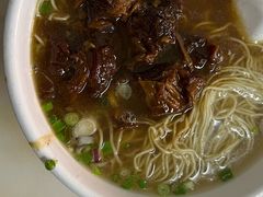 牛腩面-海幢瑞芳饮食店