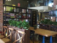 -第三空间·趣味桌游·轰趴.室内CS.剧本杀(大武汉1911店)