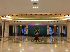 -金孔雀温泉旅游度假村