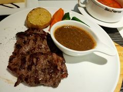 -斗牛士牛排餐厅(嘉里汇店)