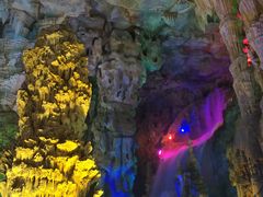 -泰安地下龙宫景区