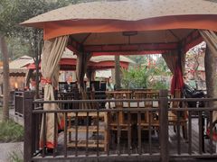 -二荆条·蜀鲜汇城市森林火锅