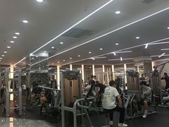 -美航国际健身(北京华联店)