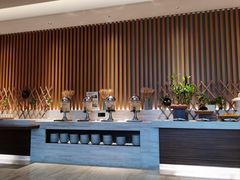 -万荟轩海鲜·粤式点心自助餐厅(蓝海风万怡酒店)