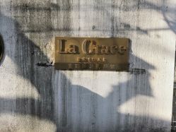 -LA GRACE高端婚纱礼服定制馆