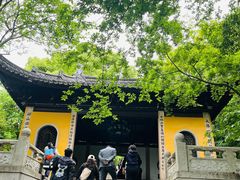 -灵岩山风景区