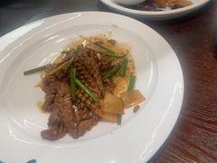 -湖畔鲁菜·二十年老字号餐厅(大明湖店)