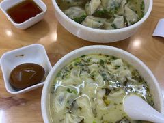 -顶巧鸡汤馄饨(虹口总店)