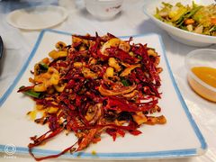-东夷海鲜巨无霸(东夷小镇店)