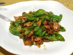 辣椒炒肉-202特色排档(五缘湾店)