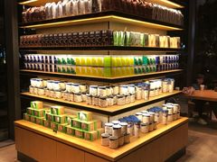 面包甜点陈列柜-星巴克(杭州嘉里中心4F店)