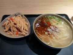 -亮亮拉面(师范路店)