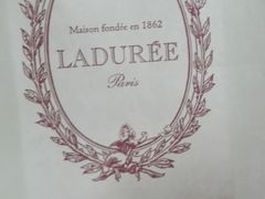 -ladurée(戴高乐机场T 2F店)