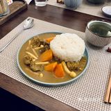 紧凑生活中的一顿舒适简餐