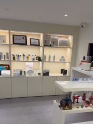 -JNK皮肤管理中心