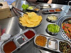 -马路牙子烧烤音乐酒馆(望京店)
