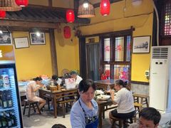-富正毅三下锅·湘西韵味(天门山索道店)