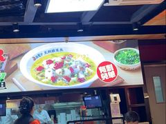 -渝是乎酸菜鱼·川渝小炒(新世界百货望京店)