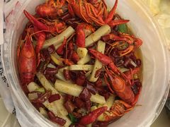 -小鱼儿海鲜港(新村十区店)