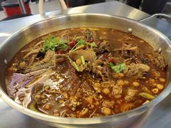 -蓉三少冒烤鸭·四川小吃集(北京首店)