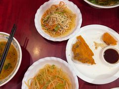 -金杨拉面王小吃面馆·牛三宝面·红烧牛肉粉