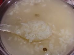 绿豆粥-蓝精灵饺子店