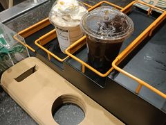 -星巴克(上海虹桥新天地二店)
