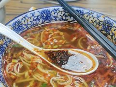 -陇上全荟兰州传统牛肉面(延吉路店)