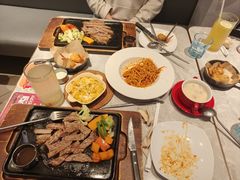 -必胜客(东大桥店)