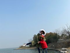 -上海滴水湖皇冠假日酒店