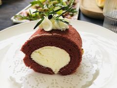 招牌红丝绒草莓裸蛋糕-艾加柒克蛋糕茶歇甜品台(春熙路店)