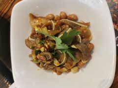 -黑白电视长沙小吃(美林M·LIVE天地东座店)