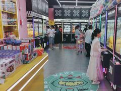 -娃娃集合营(上海奉贤龙湖天街店)