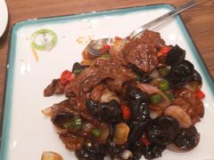惹味椒香A级牛肉-景式·廣東粤菜(凤凰古站店)
