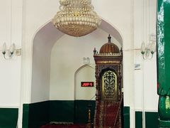 -艾提尕尔清真寺