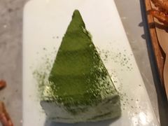 -必胜客(中大银泰店)