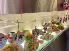 -大头虾越式风味餐厅(光明广场店)