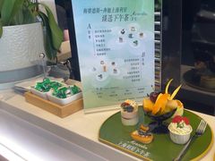 -奔驰上海利星(七宝店)