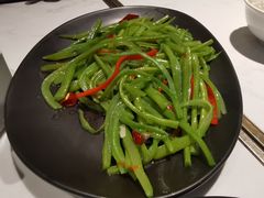 -本来精品川菜(嘉里中心店)