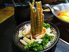 竹笋-湊湊火锅·茶憩(石家庄万象城店)