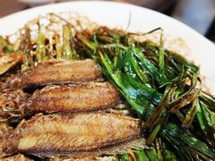 葱烤小黄鱼-建国328小馆