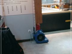 -牛里牛气· 榴莲海鲜鲜牛肉自助火锅·烤肉(横岗店)