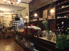 iphone_upload_pic-良友书坊(安徽路店)