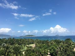 -亚龙湾喜来登·美景台大堂吧