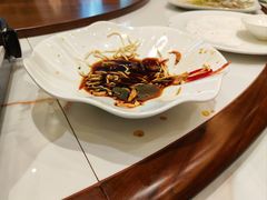 -梅花香里大酒店(郁金香路店)
