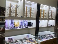 -广州宝岛眼镜武汉和光眼镜市场西区店