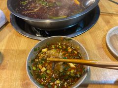 -肖肖酸萝卜鱼火锅(总店)