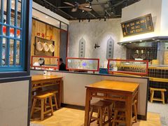 大堂-龍堂蟹黄小笼包(万家丽店)
