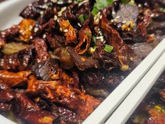 -蔼若春.传承三十年云南菜(金碧公园店)