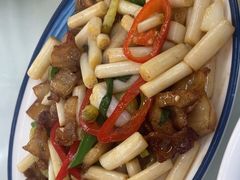 -红月湾海鲜饭店•沙滩海景(双月湾店)
